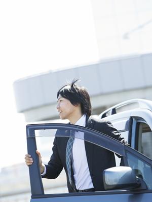 60t積載の特殊トレーラーを手配する